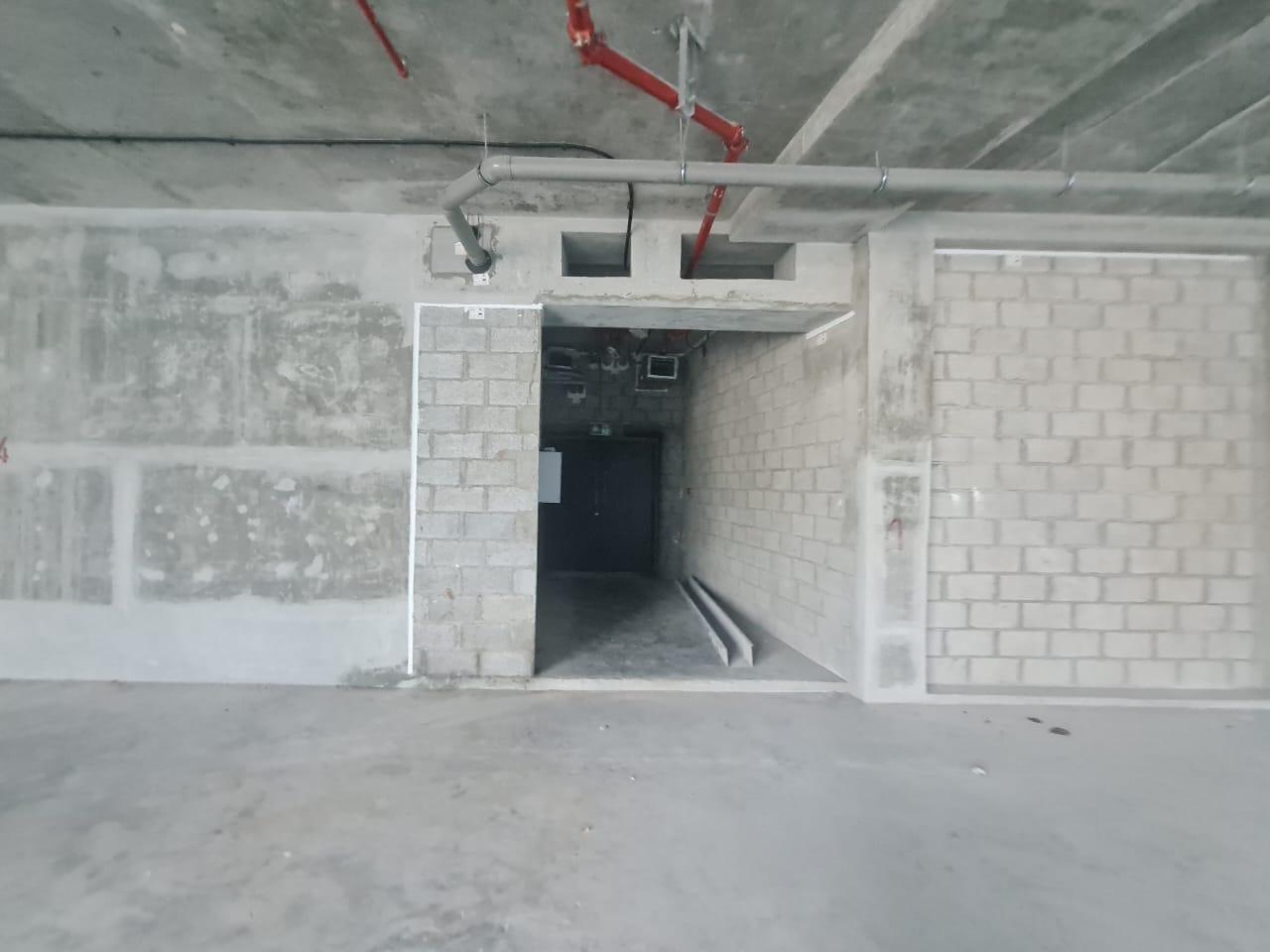 LUXVANT-Real Estate-project before by carefull craftsment (15)