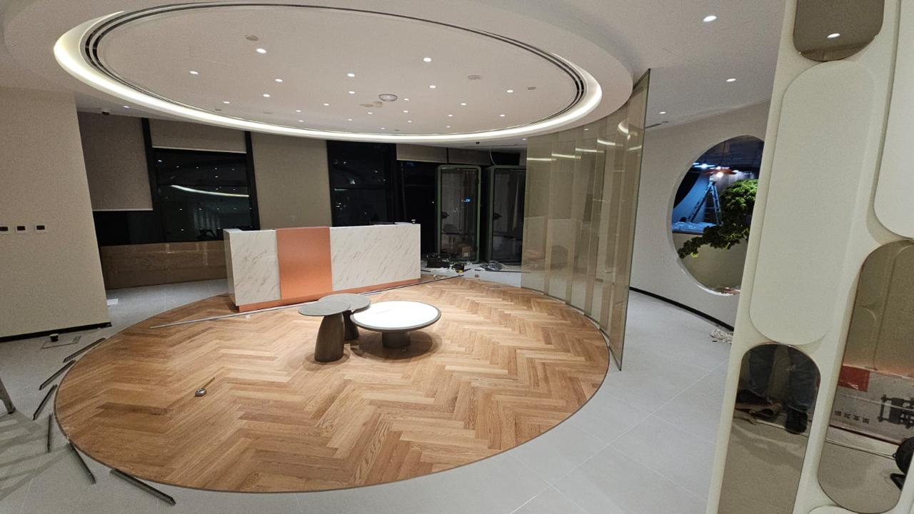 LUXVANT-Real Estate-project during by carefull craftsment (7)