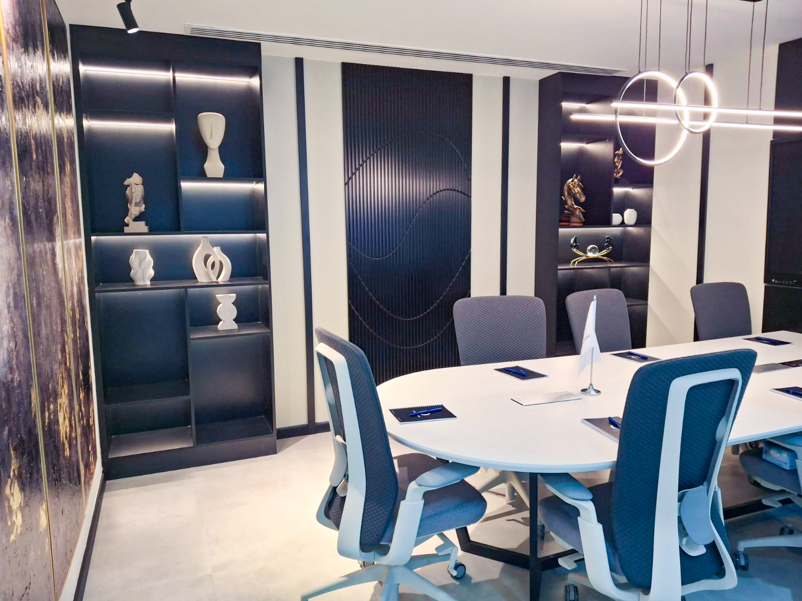 Saadiyat Island Bloom Soho Square Retail Shop-Careful Craftsmen (6)